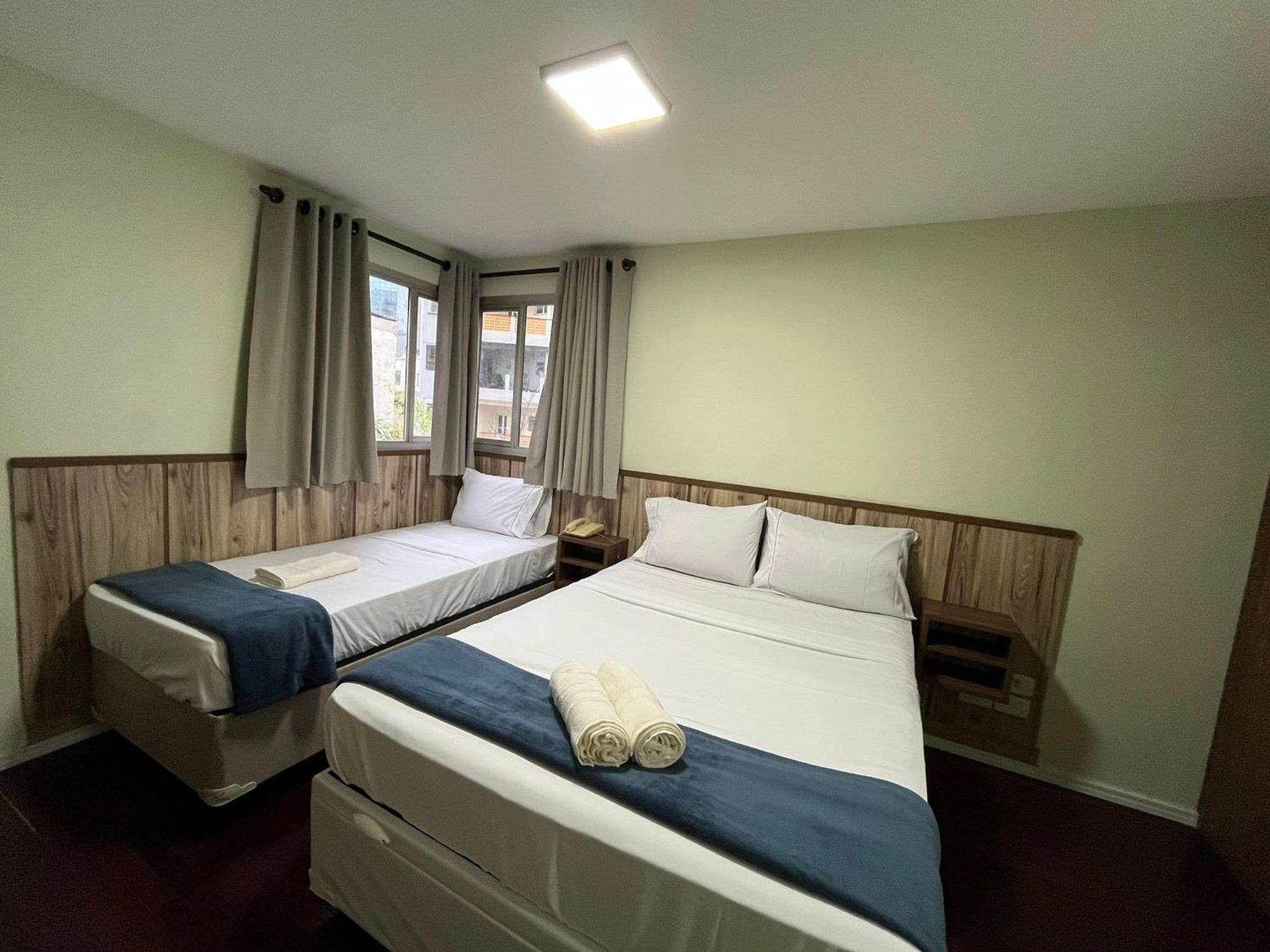 Flat Na Liberdade C/ac | Prox.faculdades&hospitais São Paulo